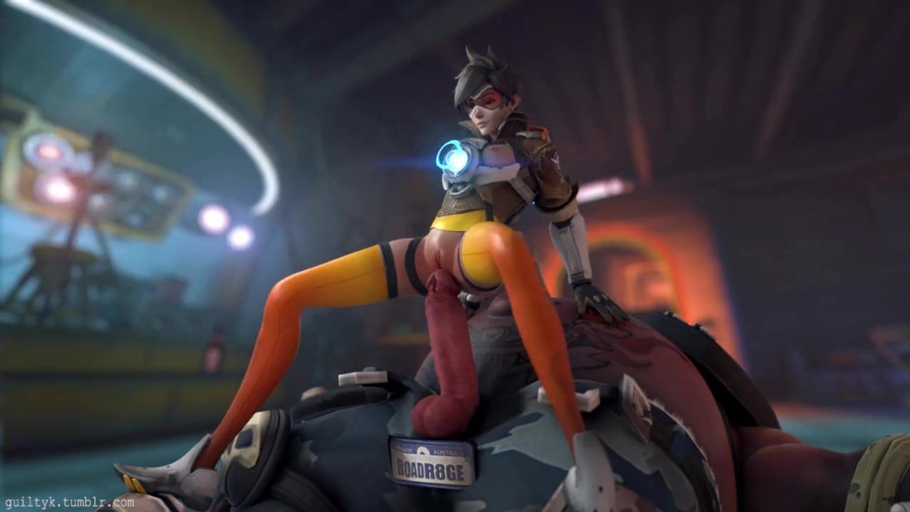 Толстяк с огромным членом Roadhog кончает внутрь Tracer в 3д порно Overwatch