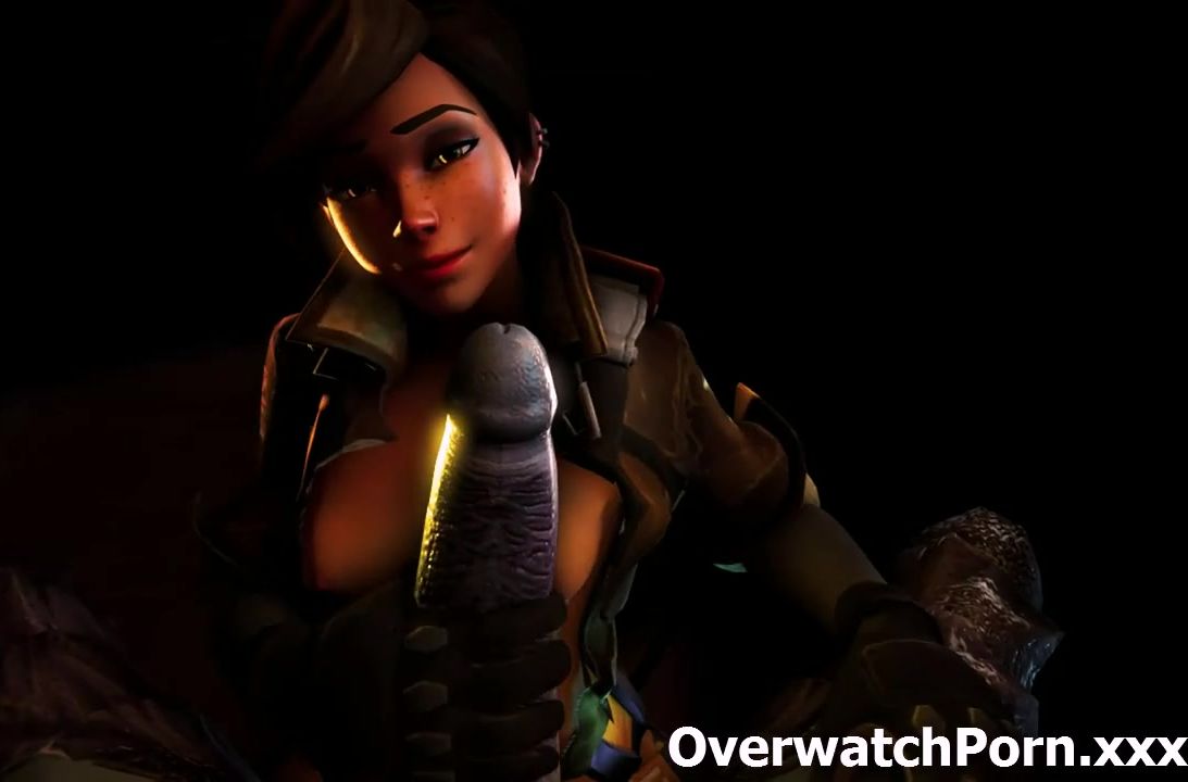 Коллекция горячего xxx с коротко стриженой брюнеткой Tracer из Overwatch