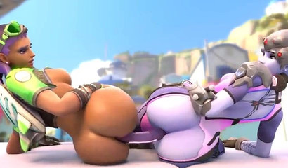 Lesbian Widowmaker and Sombra share one dildo in anal sex