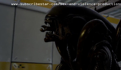 Slutty Lara Croft tames alien with her pussy