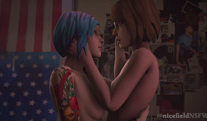 Maxine French kissing a delicious twat