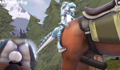 Perverted Nikasharkeh screws a horse in nature