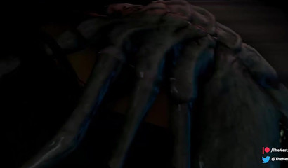 Pregnant woman gets sexually abused by Xenomorph