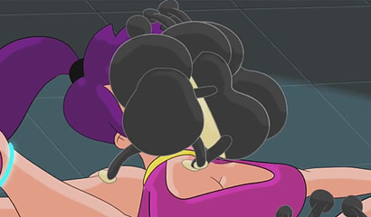 Leela has something delicious for the Nibblonians