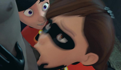 The scoundrel forces Helen Parr and her daughter to deep blowjob