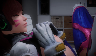 Beauty D.Va from Overwatch spreads her legs and gets a creampie