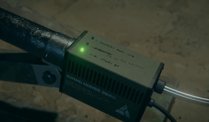 Fast sex machine fucks tied up Lara Croft in her big pussy