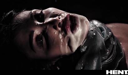 Kidnapped girl with big tits fucks with an alien