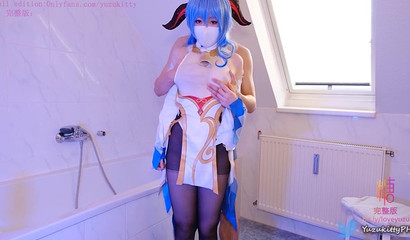 Genshin Impact Ganyu cosplay: rough sex with olied nylons