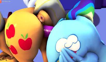Lesbians Applejack and Twilight Sparkle share one dildo, 3D porn