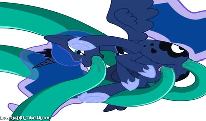 My Little Pony - Princess Luna in wet Dreams