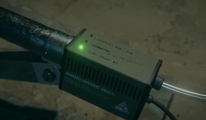 Curvaceous 3D brunette got her holes stuffed with big dildo