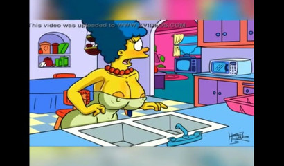 Kein Kleid kann Marges wachsende Krüge aushalten - The Simpsons Porn Comic