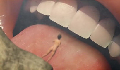 Only living toys can make giantess Emma cum