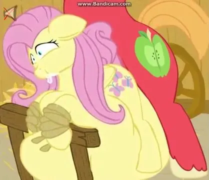 Dengiz qirgogida yumshoq jinsiy aloqa Dush eshak porno