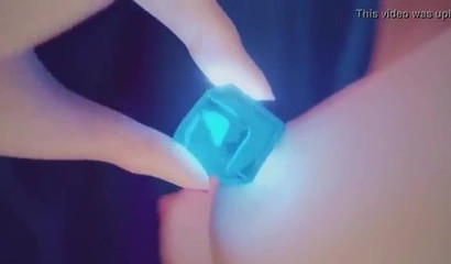 Elsa shows her little sis how to fuck the way to the throne