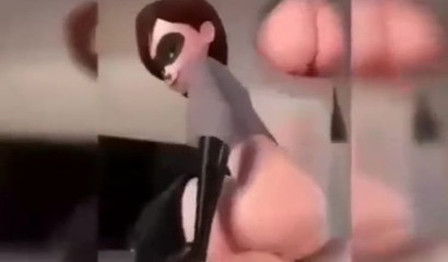 The girls from the Incredibles take after their hot mama