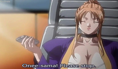 Reaching the big O with the help of her lesbian friend