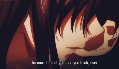 Akeno Himejima fighting for the attention of the dragon