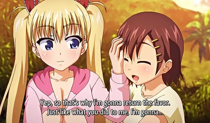 Hentai lesbians fuck in the bathhouse