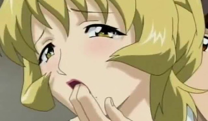 Hentai blonde watches an artist toying her pussy