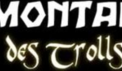 Huge roaring creature gets ready to fuck something