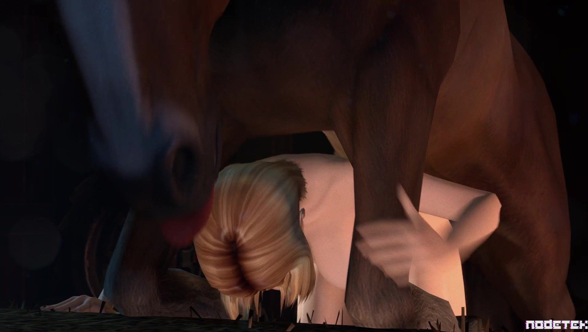 Большой член коня наполняет спермой киску мультяшной блондинки